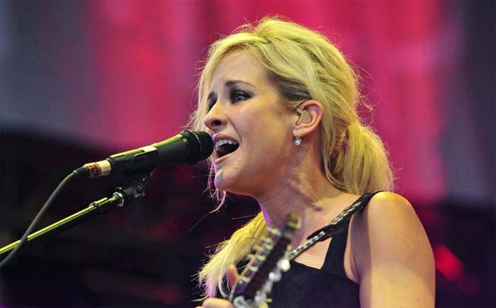 Meet Martie Maguire –  American Singer & Former Dixie Chicks